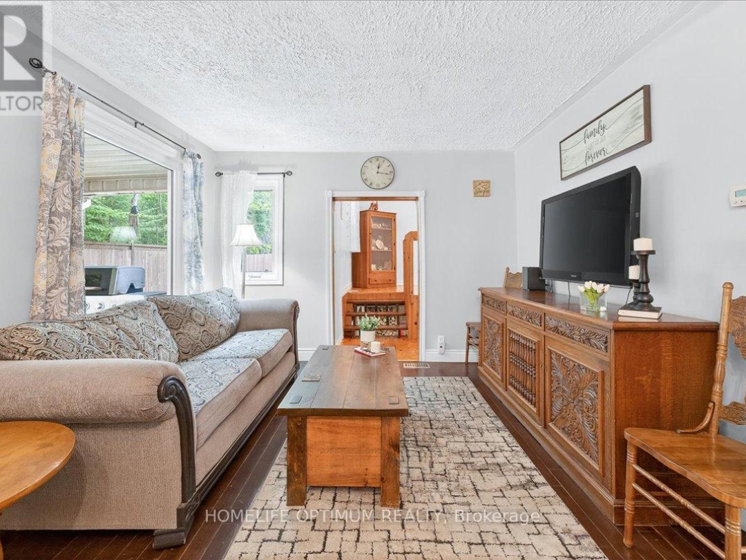 788 MUSKOKA RD 3 ROAD, Huntsville (Chaffey)
