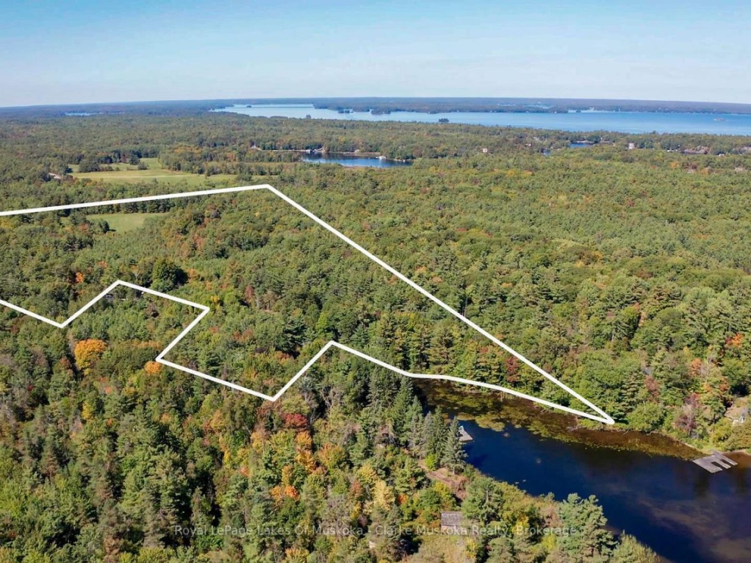 1064 ROAD 3200 & 0 PARKERS POINT ROAD, Lake Muskoka