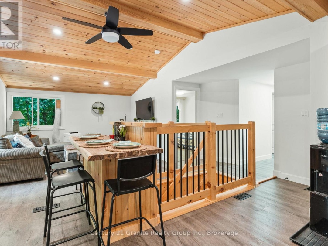 10979 HIGHWAY 118, 