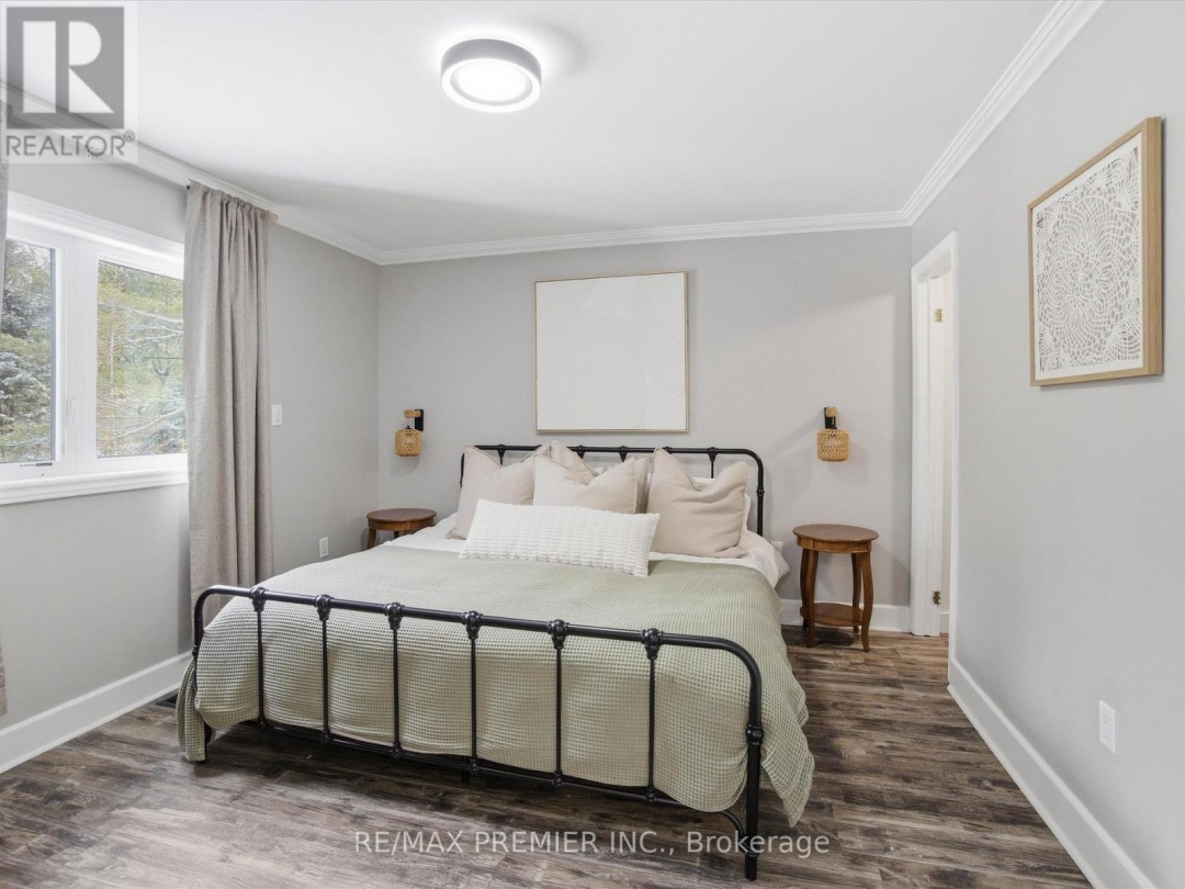 1131 SPRINGDALE PARK ROAD, North Branch Muskoka River