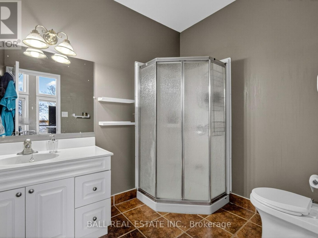 151 PELLER COURT, Pigeon Lake