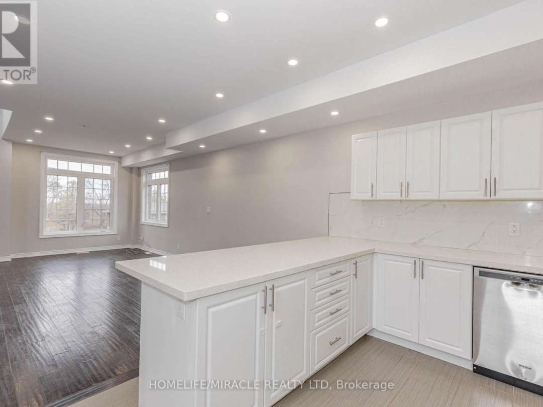 637 Simcoe Street, Brock (Beaverton)