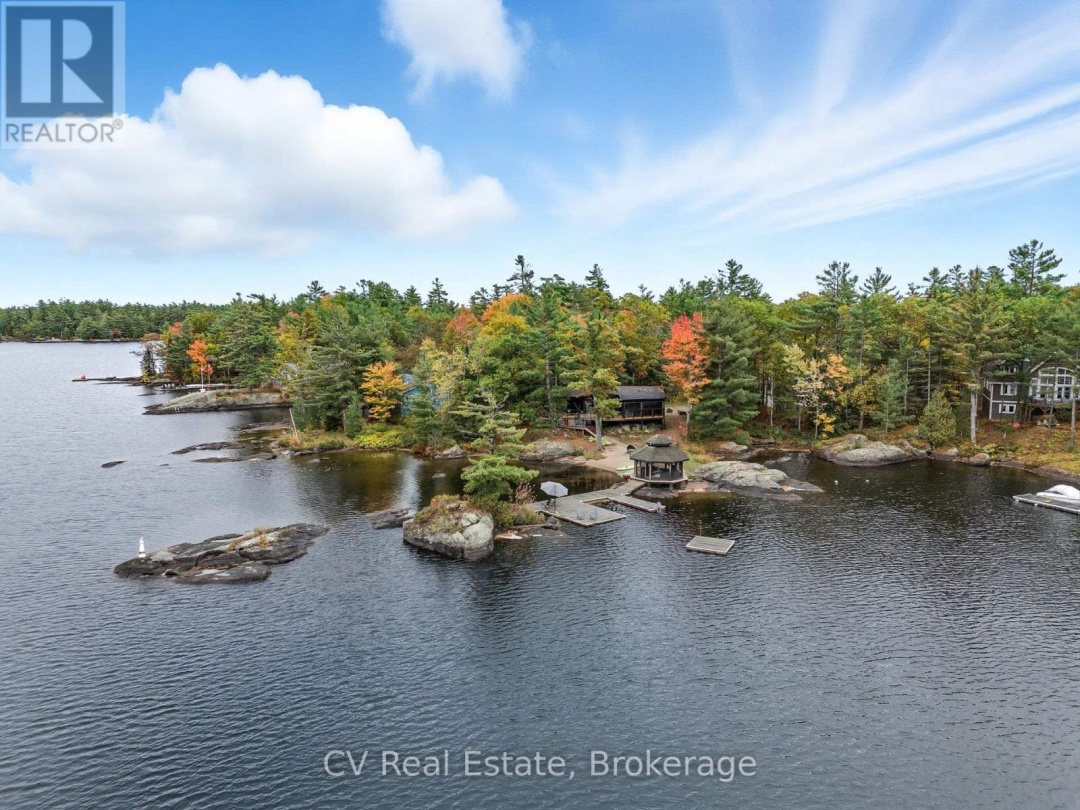 1069 WHITE EAGLE ROAD, Kahshe Lake