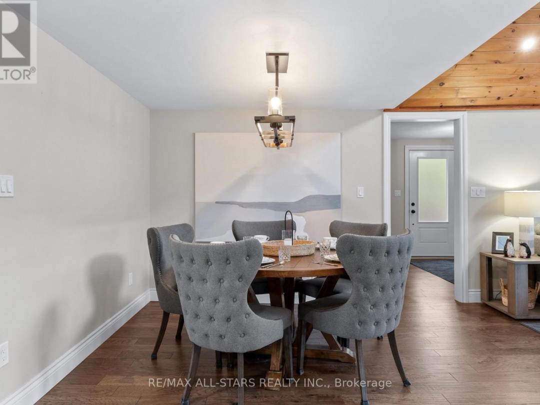 36 STINSON'S BAY ROAD, 