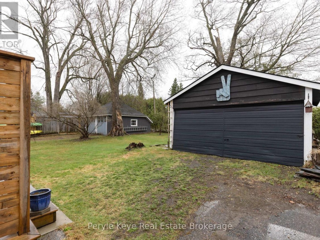 78 MCMURRAY STREET, Bracebridge (Macaulay)