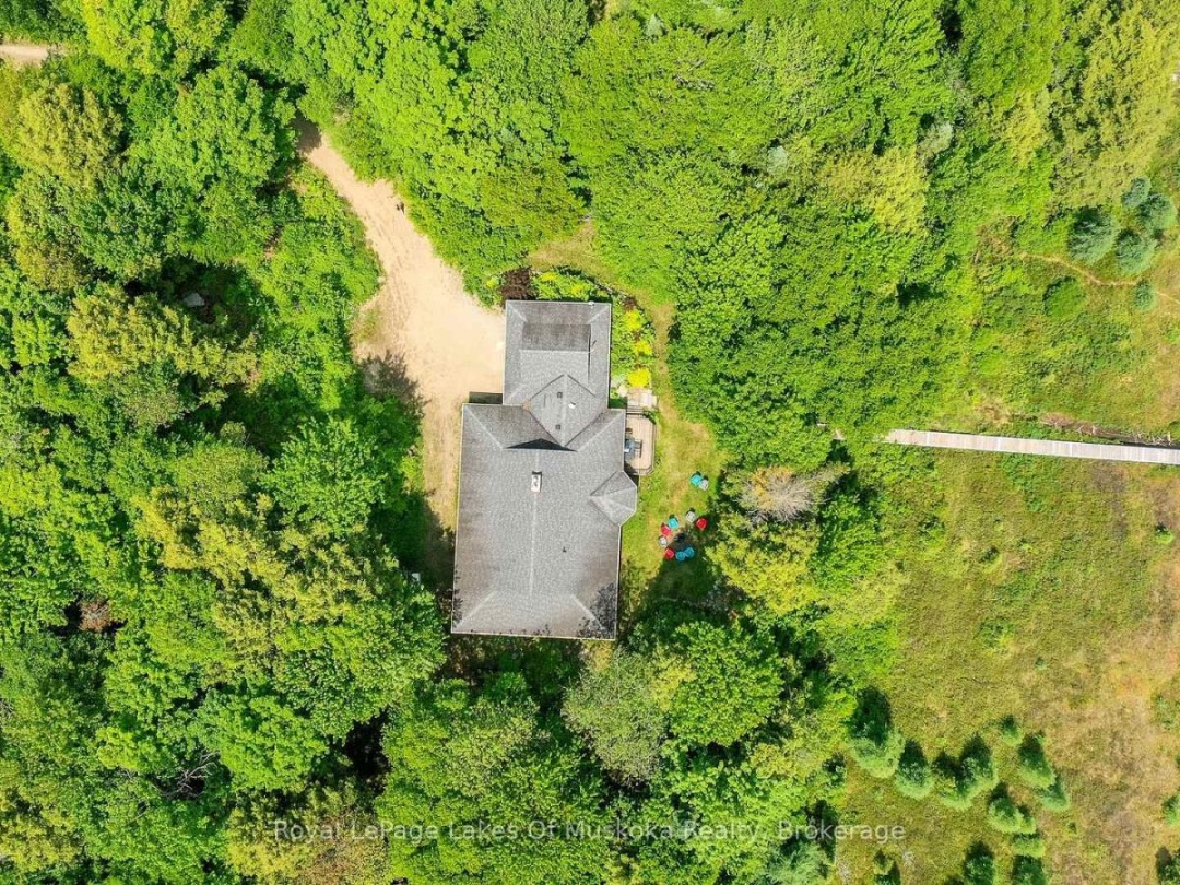 1420 LIMBERLOST ROAD, Pell Lake