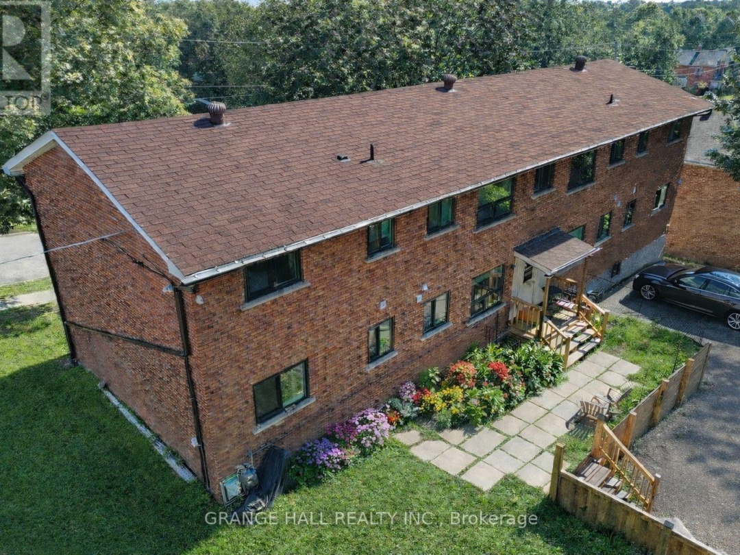 235 CANICE STREET, Orillia