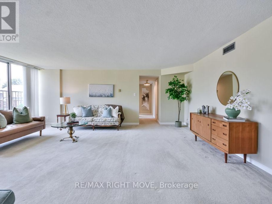 101 - 95 MATCHEDASH STREET N, 