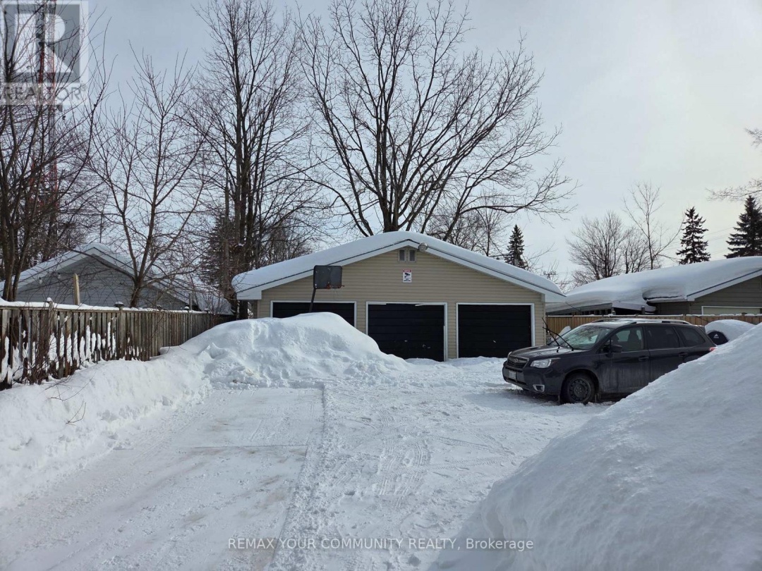 17 CHAMPLAIN STREET, Orillia