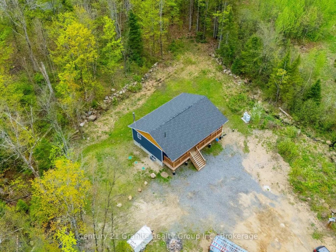 10498 HIGHWAY 118, Algonquin Highlands (Stanhope)