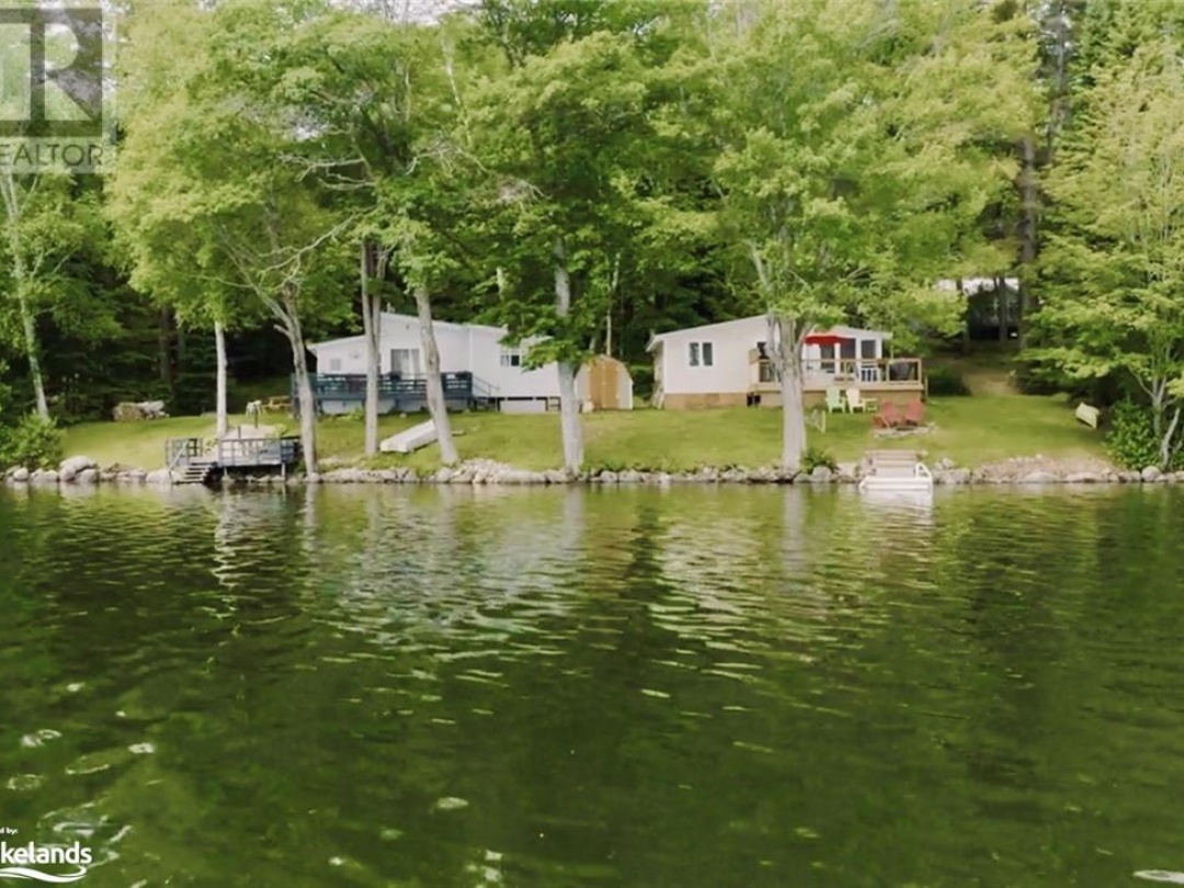 1028 Hillcrest Lane, Halls Lake