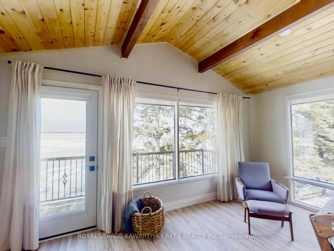 92 ALSOPS BEACH ROAD, Lake Simcoe