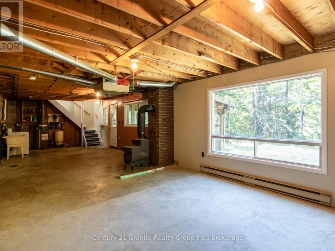 733 BOBCAYGEON ROAD, 