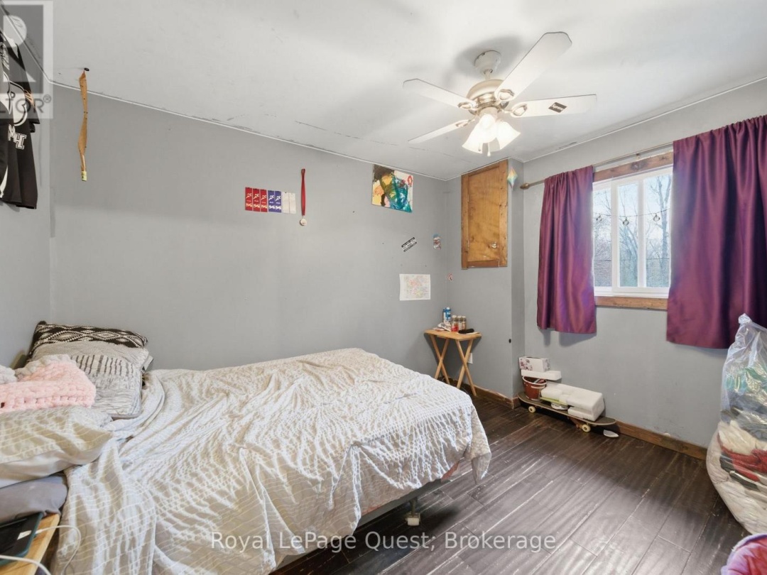 7476 ASH CRESCENT, Black River