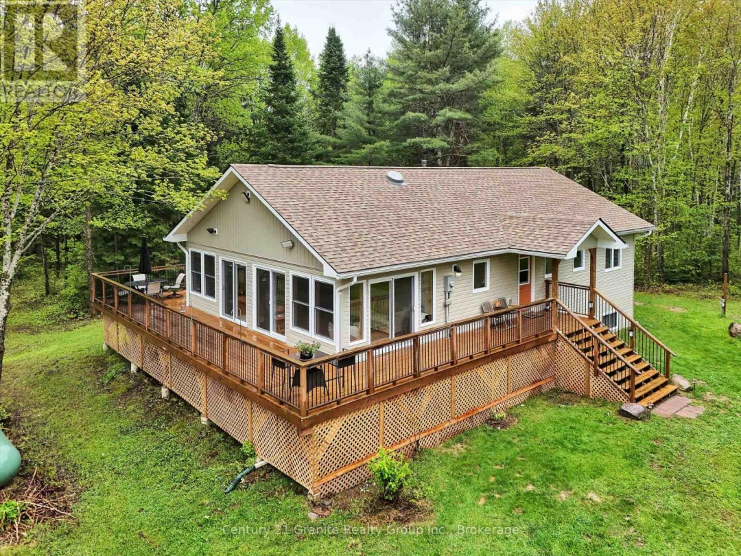 2302 Buckslide Road, Algonquin Highlands (Stanhope)