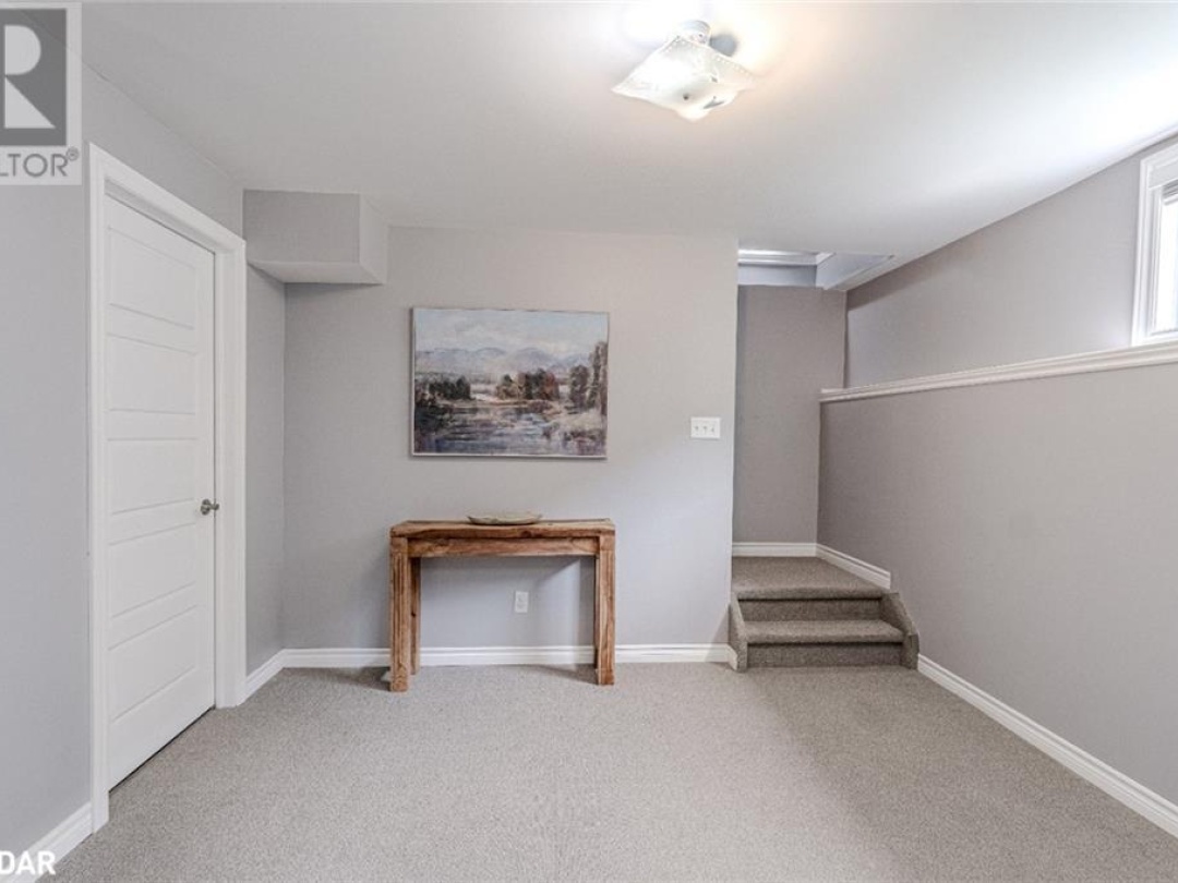 55 DONLANDS Court, 
