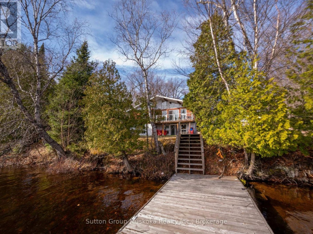 562 AND 568 EAST WASEOSA LAKE ROAD, 