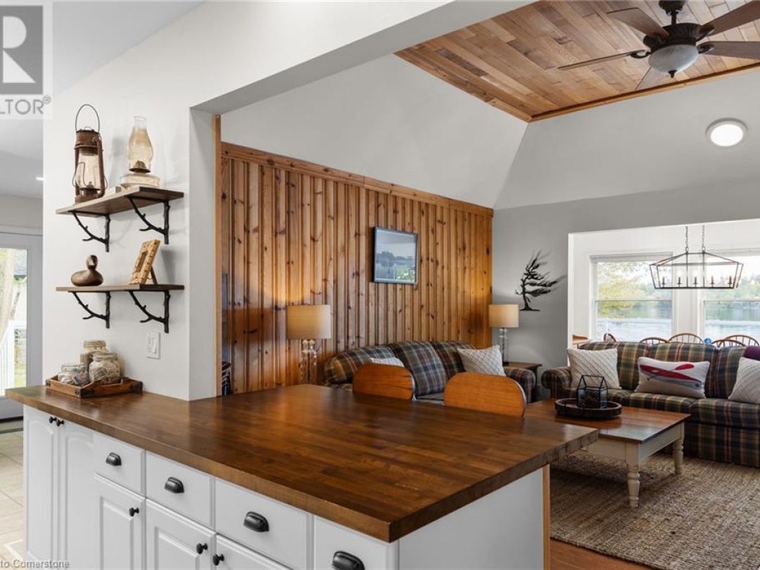 1166 NORTH SHORE Drive Unit# 3, Gull Lake