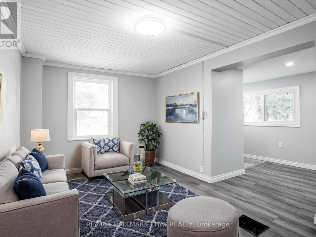 635 FIRST STREET S, Gravenhurst (Muskoka (S))