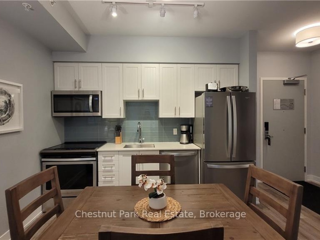 330 - 25 PEN LAKE POINT ROAD, 