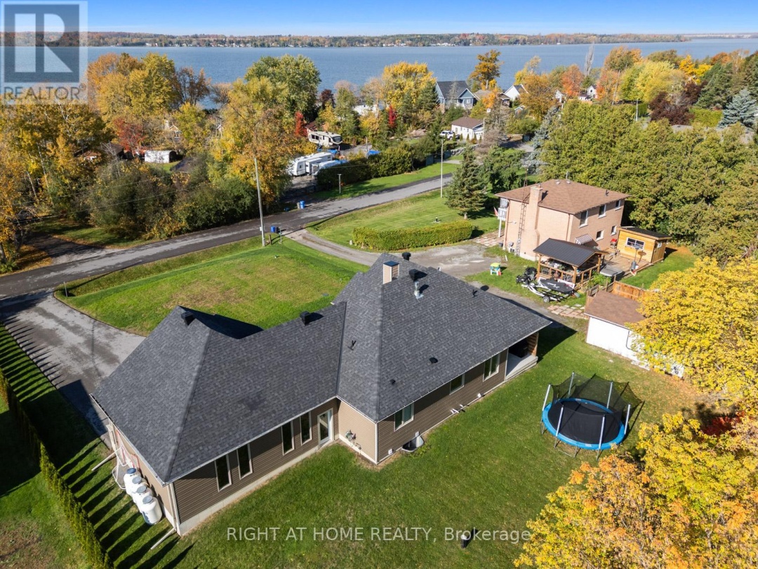 71 WAKEFORD ROAD, Lake Scugog