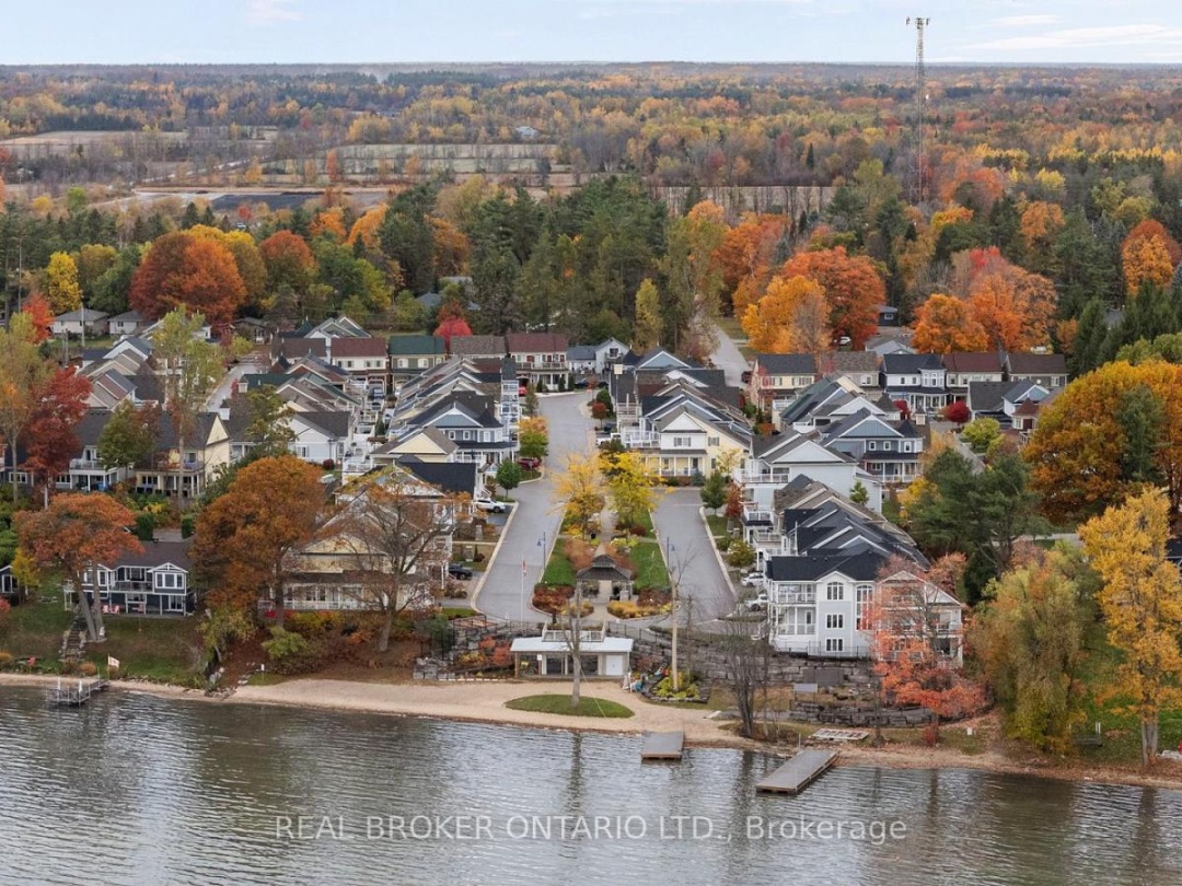 3315 BEACH CLUB BOULEVARD, 