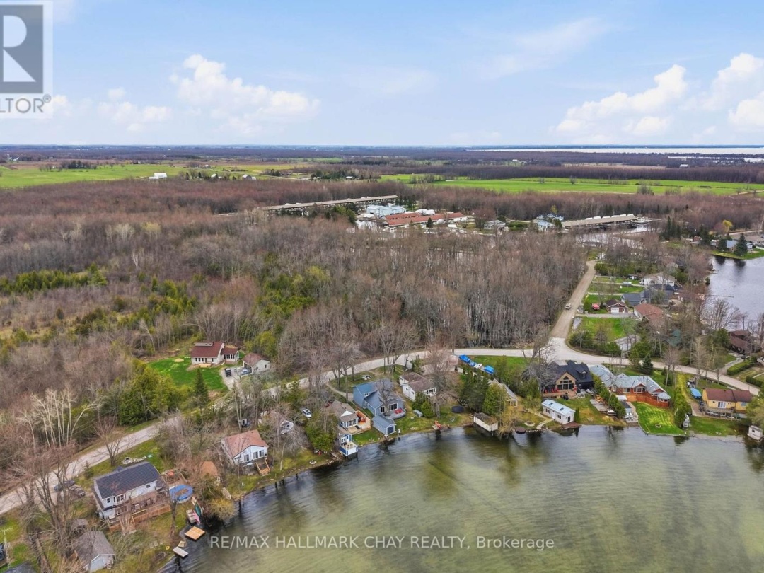 4350 PLUM POINT ROAD, Lake Simcoe