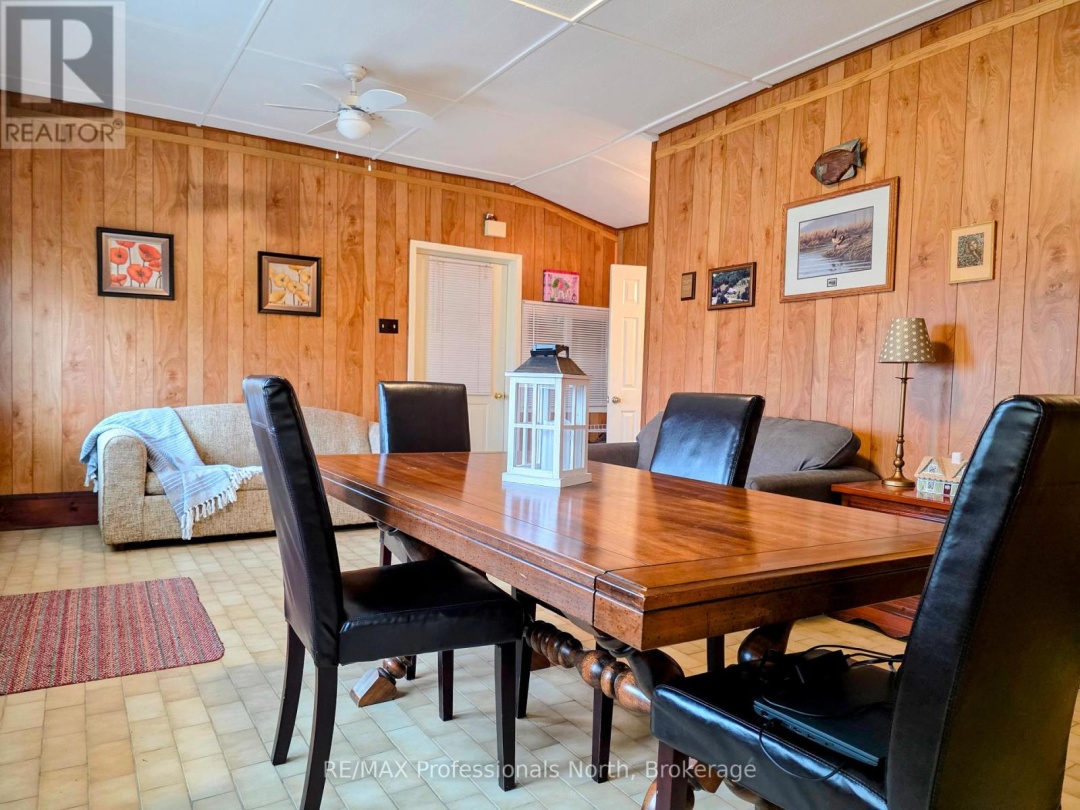 1037 WEST ROAD, Minden Hills (Minden)