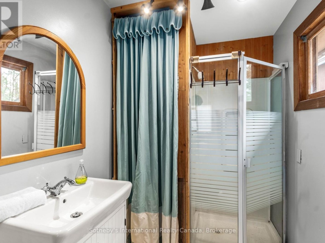 38 SR405 SEVERN RIVER, 