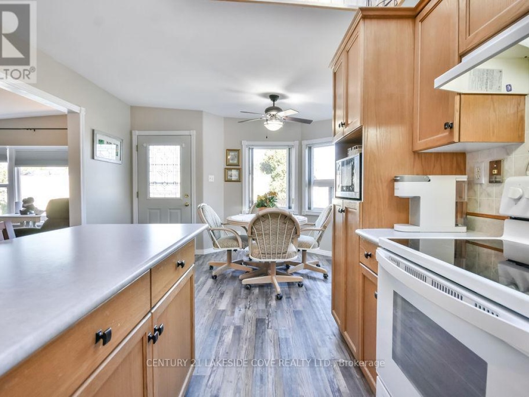 1355 HILLTOP ROAD, 