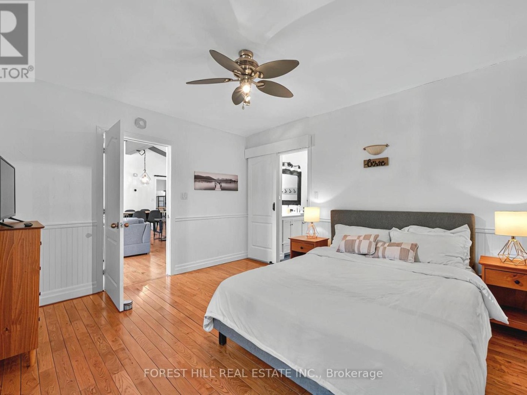 31 GLEN ACRES ROAD, 