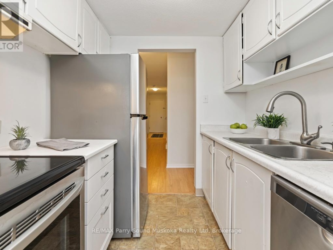 201 - 200 BEACONVIEW HEIGHTS, 