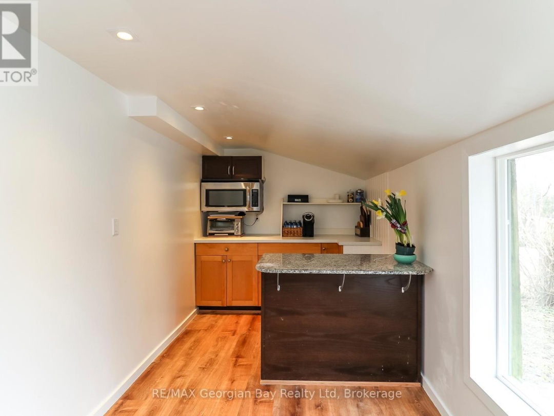 106 WILLIAM STREET, Tay (Victoria Harbour)