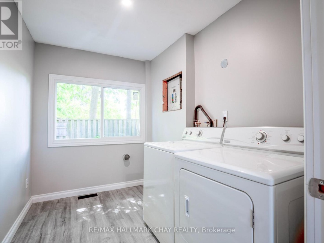635 FIRST STREET S, Gravenhurst (Muskoka (S))
