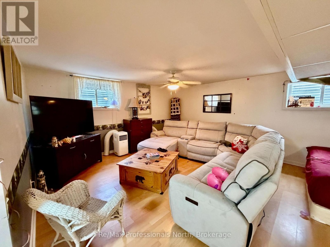 550 MARY STREET N, Gravenhurst (Muskoka (S))