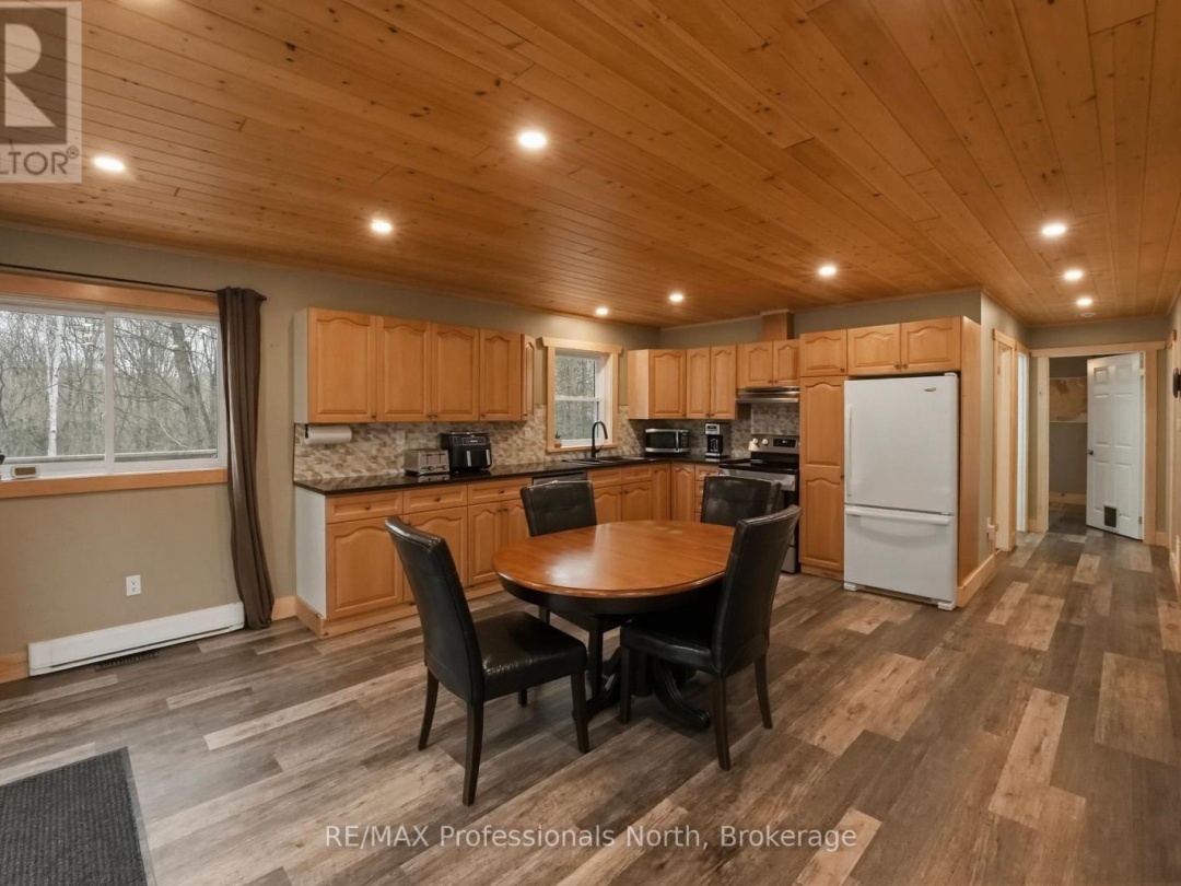 1310 ALEXANDER ROAD, Minden Hills (Minden)
