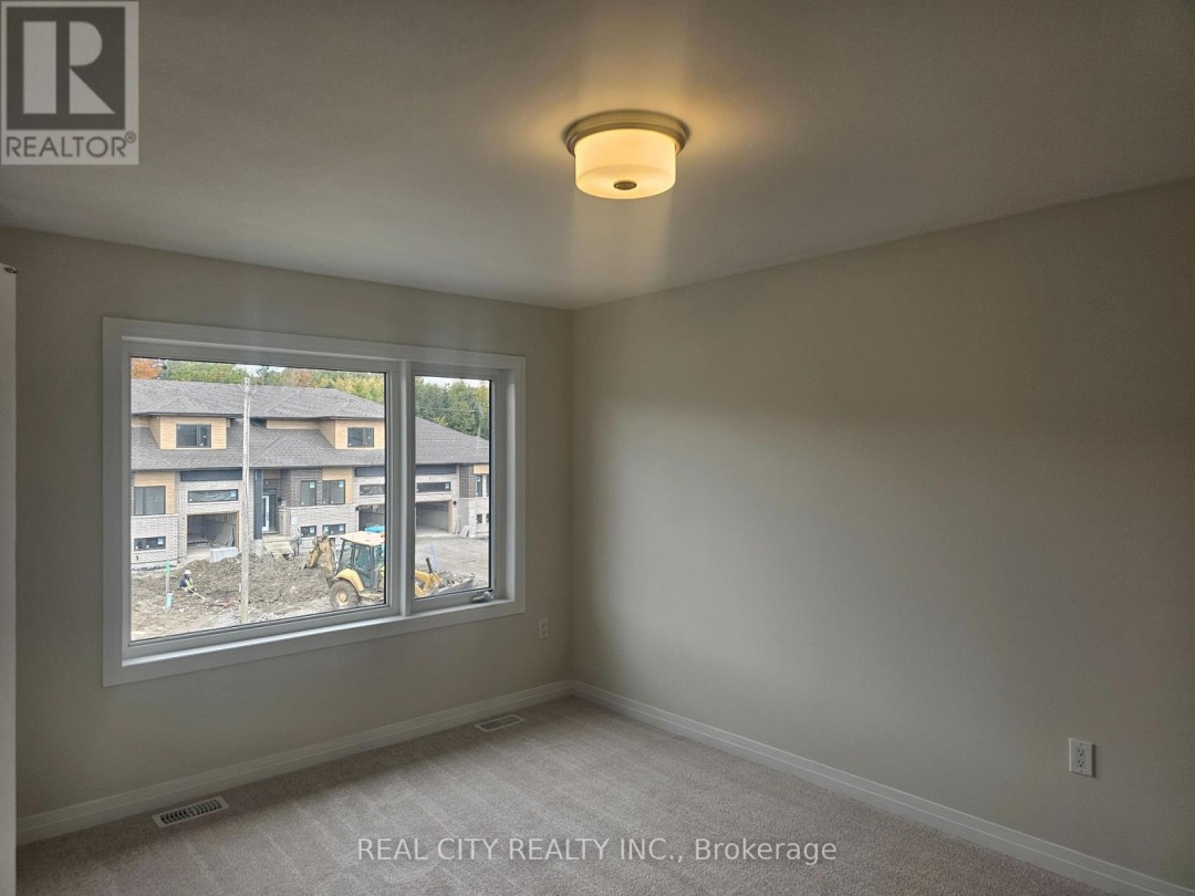 3063 SANDY ACRES AVENUE, Severn (West Shore)