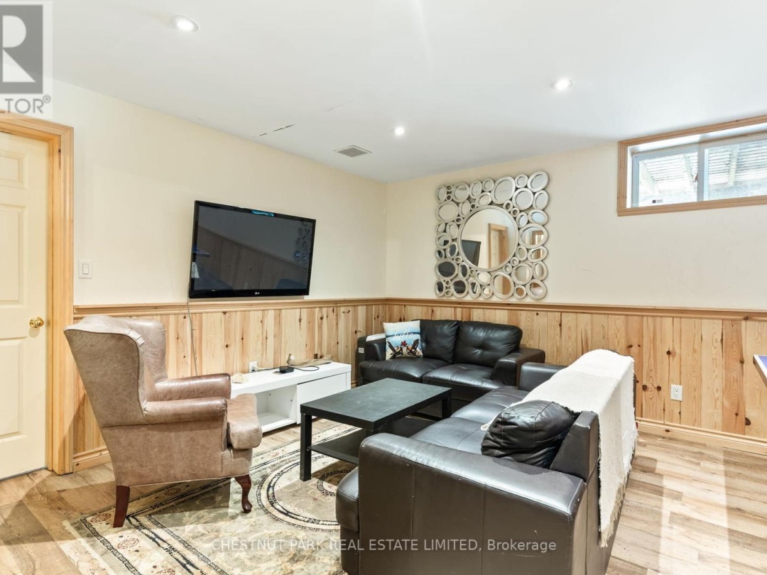 1029 BADGER LANE, 