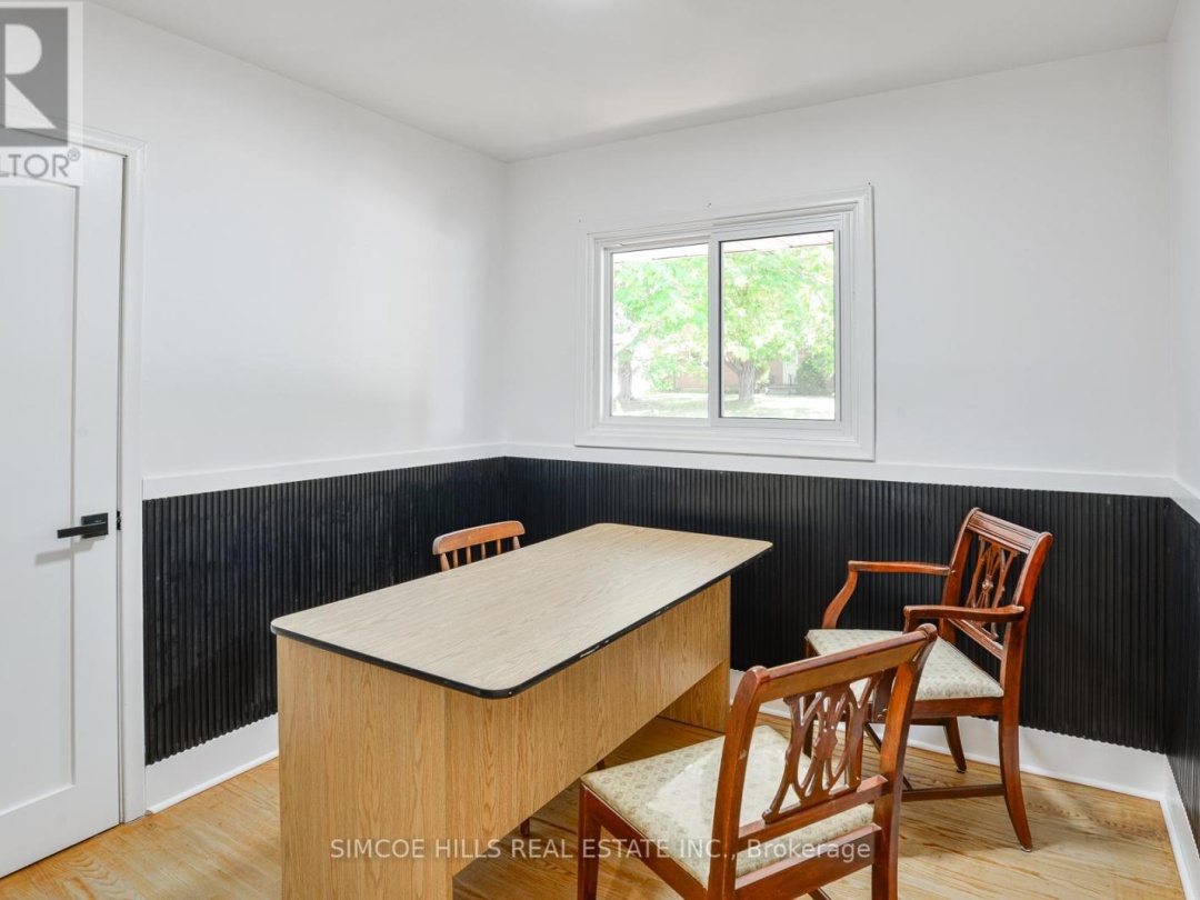106 NORTH STREET W, 