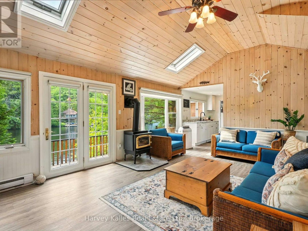 1078 MCKENZIE ROAD, Lake Muskoka