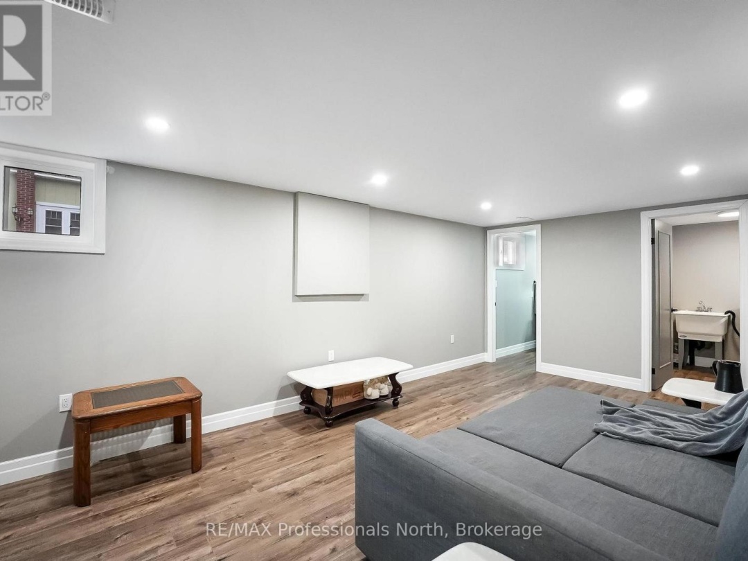 162 HILLSIDE DRIVE, Kawartha Lakes (Somerville)
