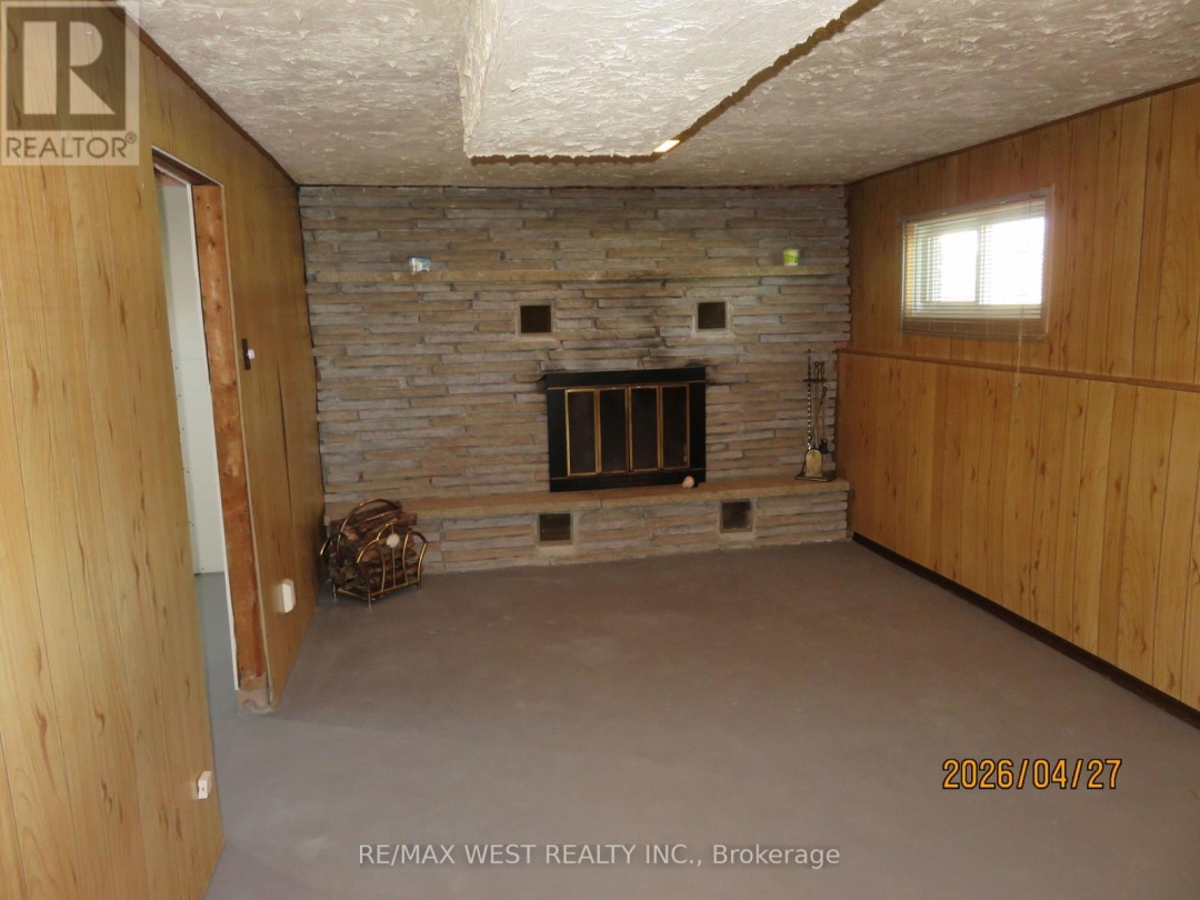 346 LAKELAND CRESCENT SE, Brock (Beaverton)