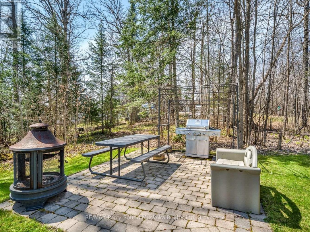 48 WENDY'S LANE, Manitouwabing Lake