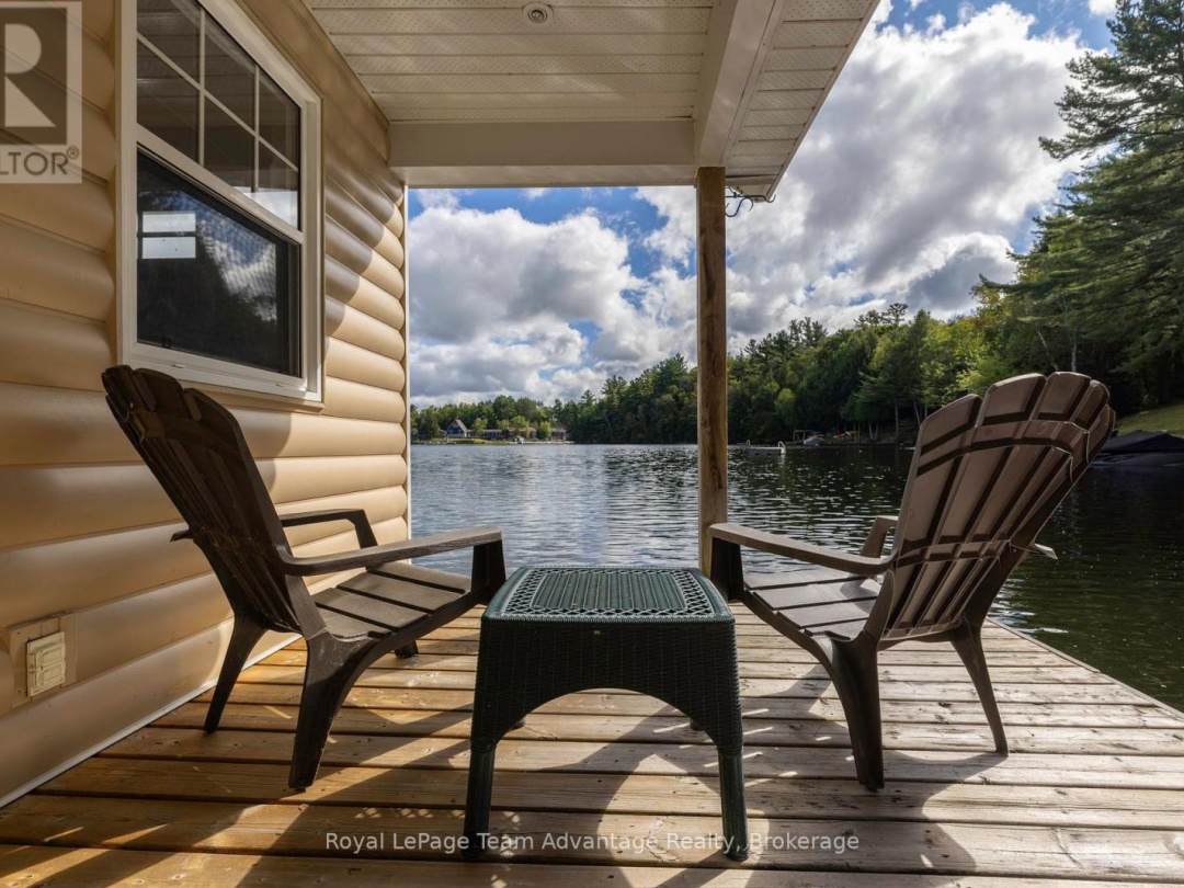 5 FALLINGVIEW TRAIL, 