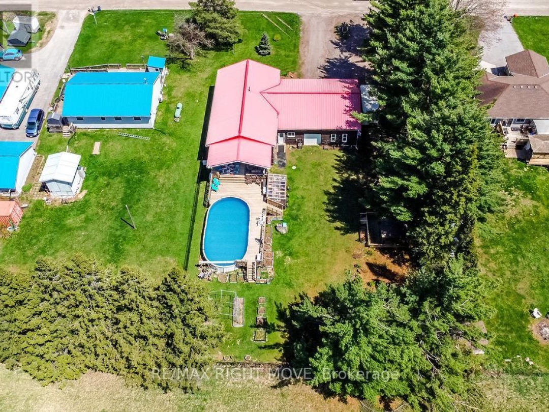12 FULSOM CRESCENT, Dalrymple-north Lake