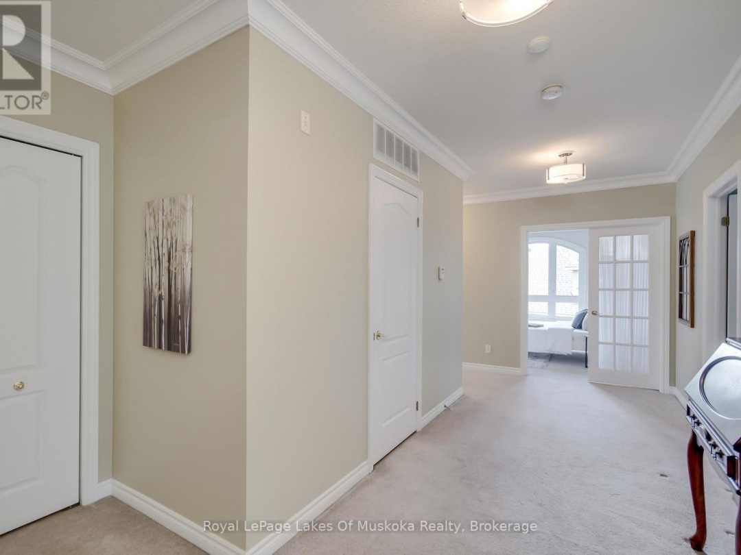 401 - 31 DAIRY LANE, 