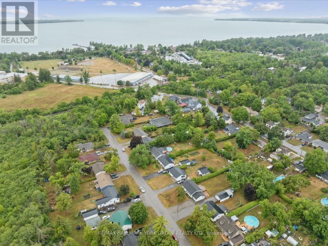 276 CHURCH STREET, Lake Simcoe
