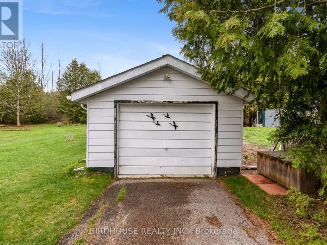 259 GEORGE DRIVE, Pigeon Lake