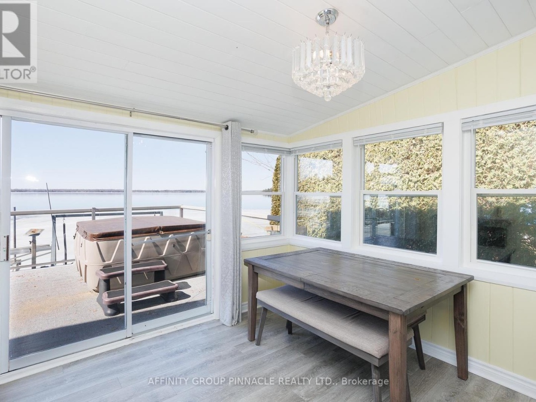 14 ORIOLE ROAD, Cameron Lake