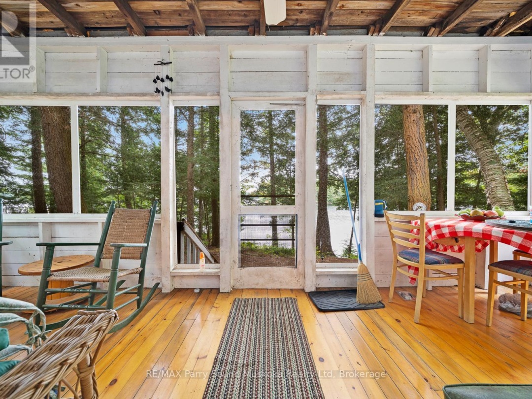 897 172 WA HORSESHOE LAKE, Horseshoe Lake